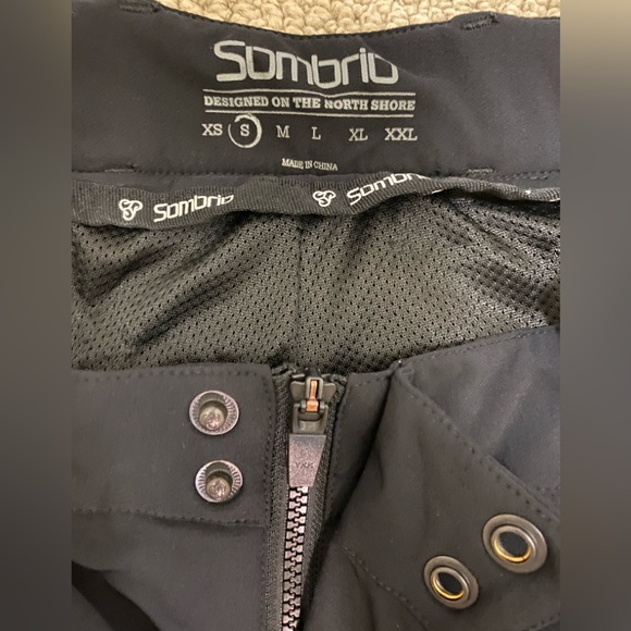 Sombrio Mountain Bike Shorts Men’s Small or Women’s Medium - Picture 4 of 8